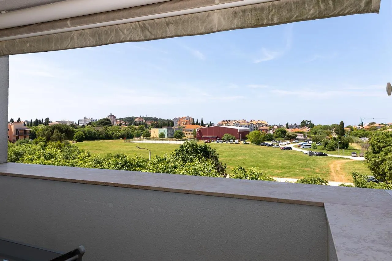 Cozy Apartment Una Rovinj
